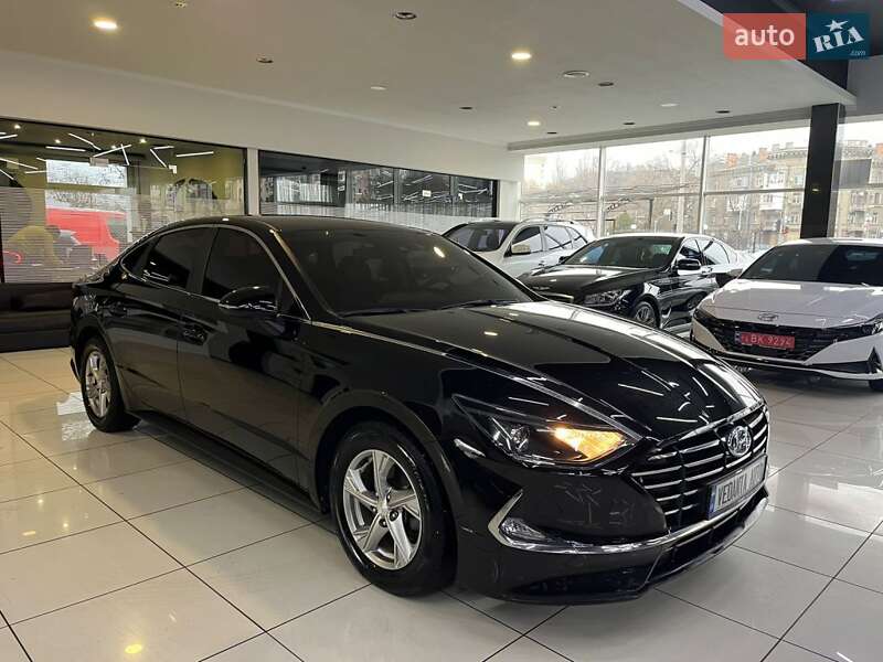 Седан Hyundai Sonata 2019 в Одессе