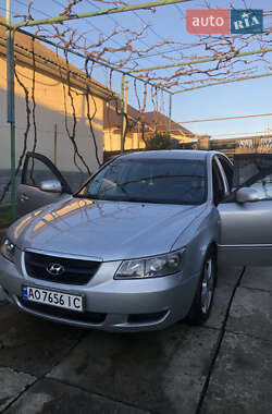 Седан Hyundai Sonata 2006 в Мукачевому