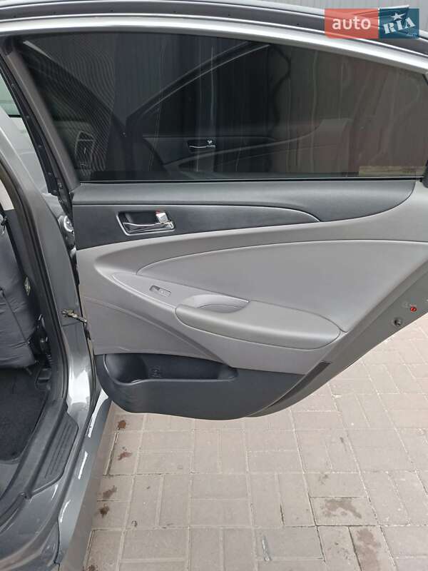 Седан Hyundai Sonata 2014 в Днепре