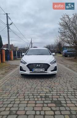 Седан Hyundai Sonata 2017 в Львове