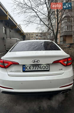 Седан Hyundai Sonata 2015 в 