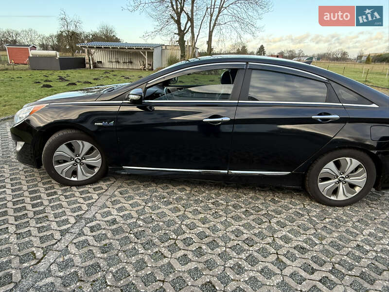 Седан Hyundai Sonata 2013 в Киеве