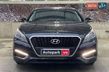 Седан Hyundai Sonata 2016 в 