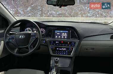 Седан Hyundai Sonata 2016 в 