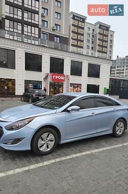 Седан Hyundai Sonata 2013 в Хмельницькому