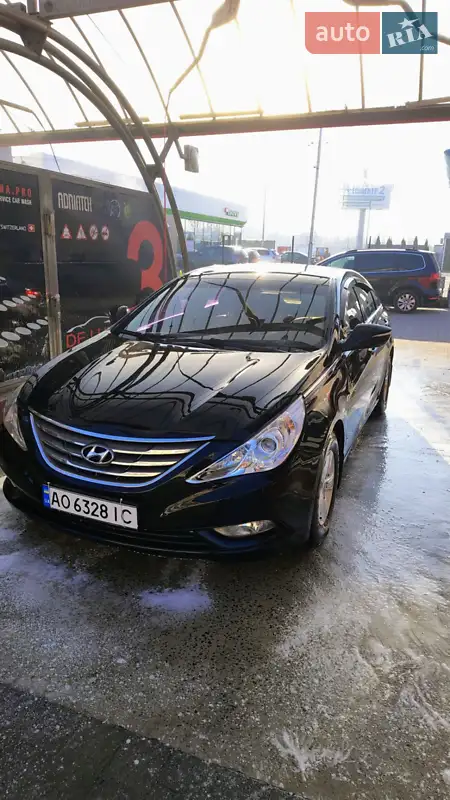 Hyundai Sonata