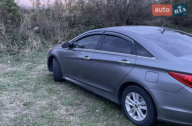 Седан Hyundai Sonata 2013 в 