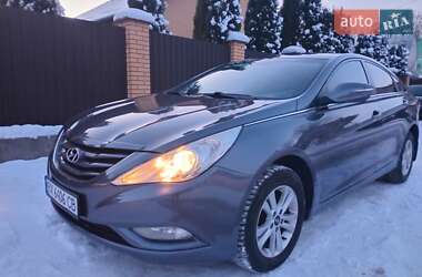 Hyundai Sonata 2012