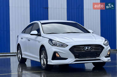 Седан Hyundai Sonata 2017 в Одессе