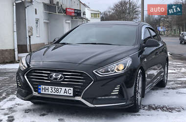 Седан Hyundai Sonata 2017 в Одессе