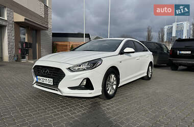 Седан Hyundai Sonata 2018 в Одессе