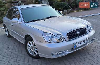 Седан Hyundai Sonata 2003 в Дрогобичі