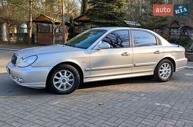 Седан Hyundai Sonata 2003 в Дрогобичі