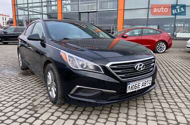 Седан Hyundai Sonata 2015 в Львове