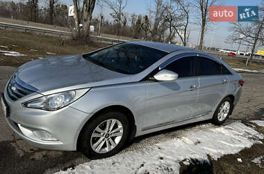 Hyundai Sonata 2013