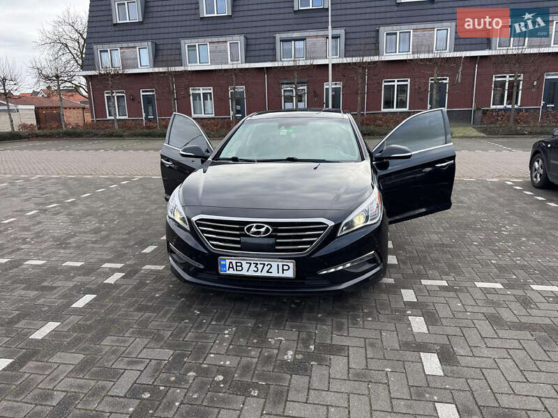 Седан Hyundai Sonata 2015 в 