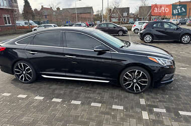 Седан Hyundai Sonata 2015 в 