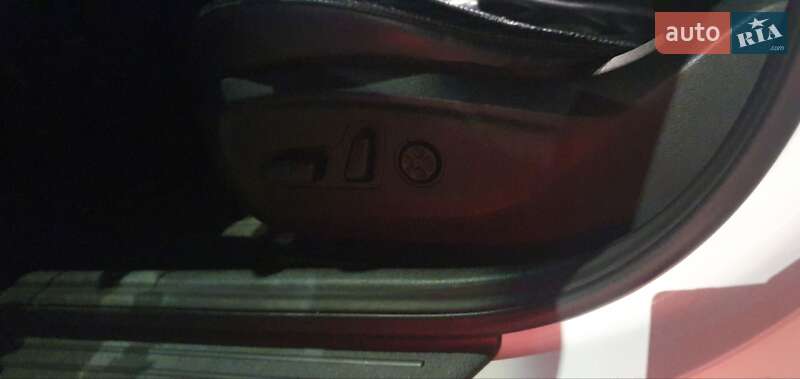 Седан Hyundai Sonata 2015 в Николаеве