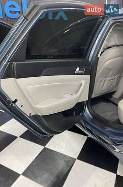 Седан Hyundai Sonata 2015 в 