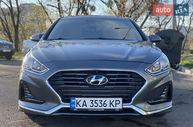 Седан Hyundai Sonata 2018 в 