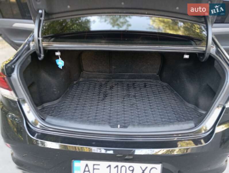 Седан Hyundai Sonata 2017 в Днепре фото 5 Седан Hyundai Sonata 2017 в Днепре