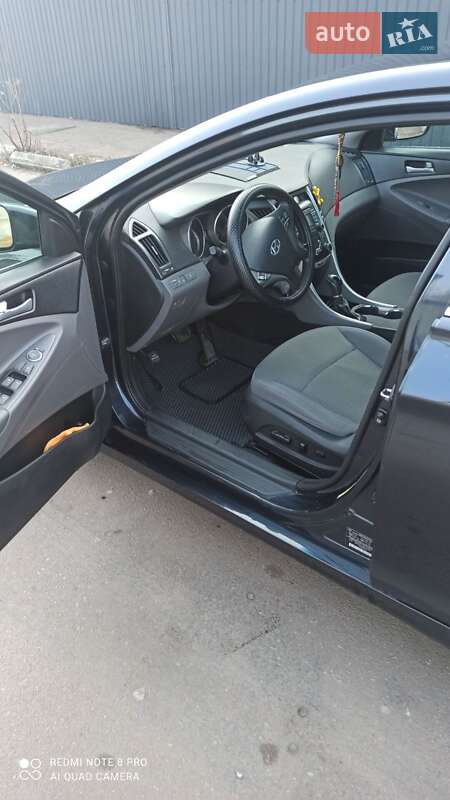 Седан Hyundai Sonata 2010 в Самборе