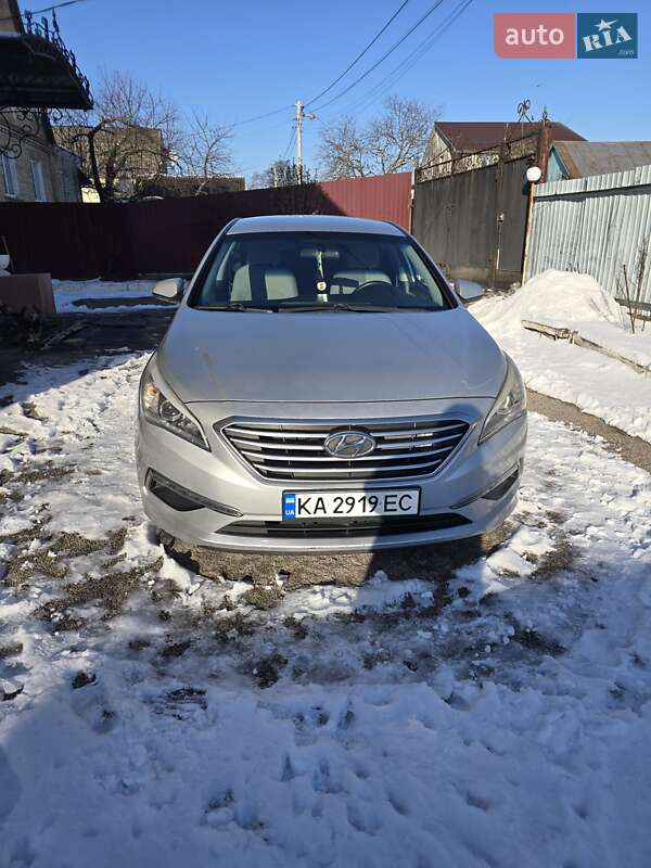 Hyundai Sonata 2015