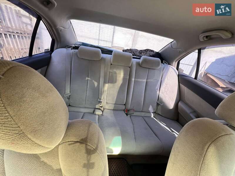 Седан Hyundai Sonata 2005 в Лубнах