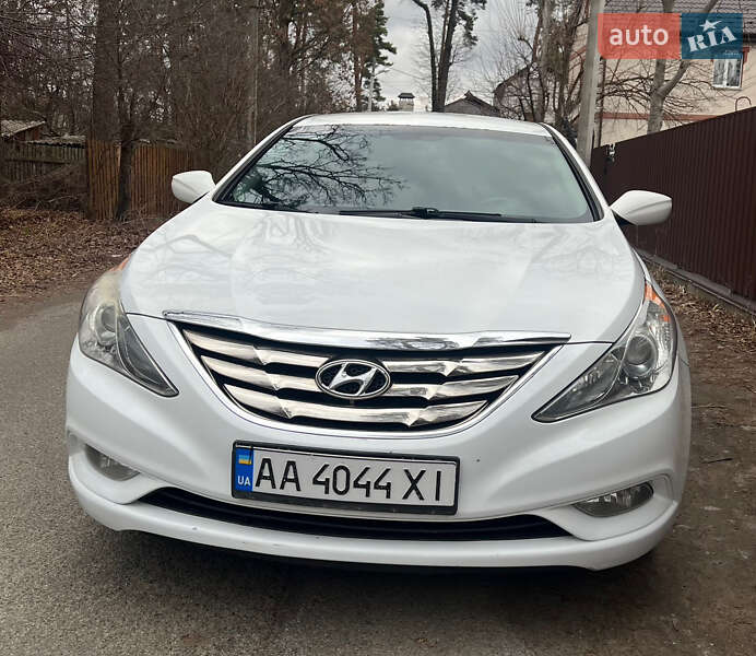Hyundai Sonata 2012