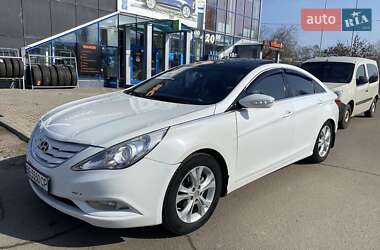 Hyundai Sonata 2010