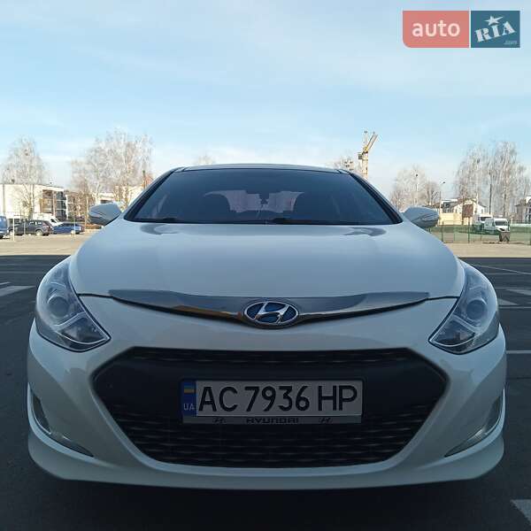 Седан Hyundai Sonata 2012 в Луцьку