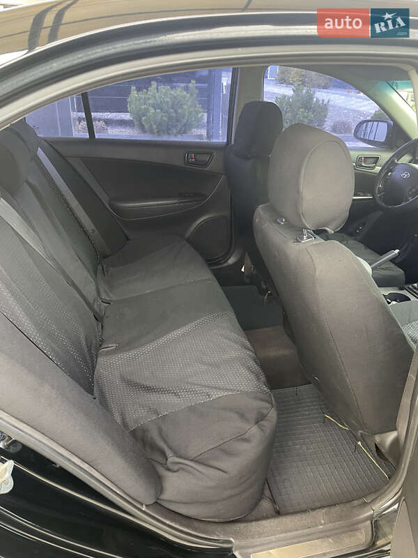 Седан Hyundai Sonata 2009 в Хусті