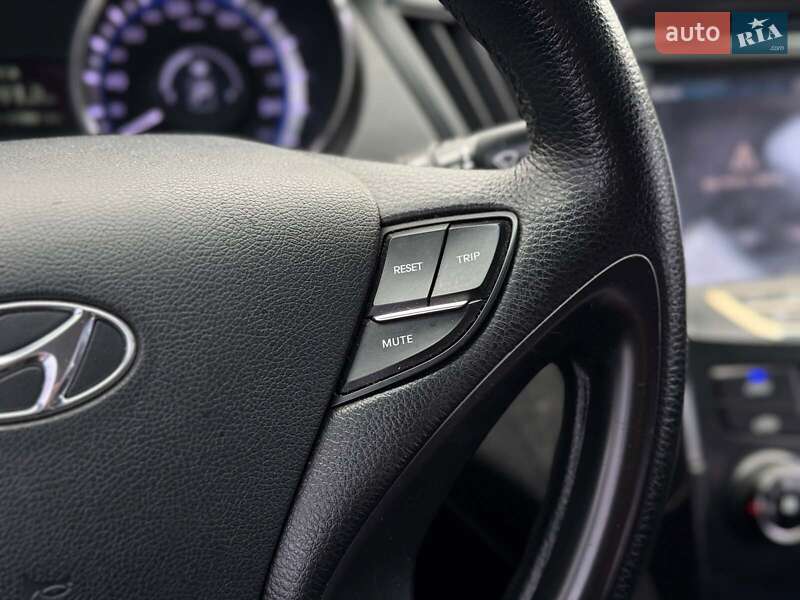 Седан Hyundai Sonata 2013 в Виннице