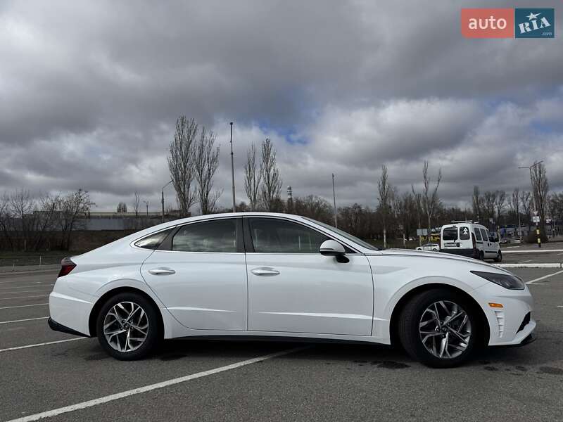 Седан Hyundai Sonata 2020 в Киеве