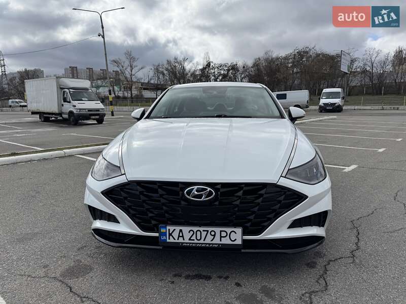 Седан Hyundai Sonata 2020 в Киеве