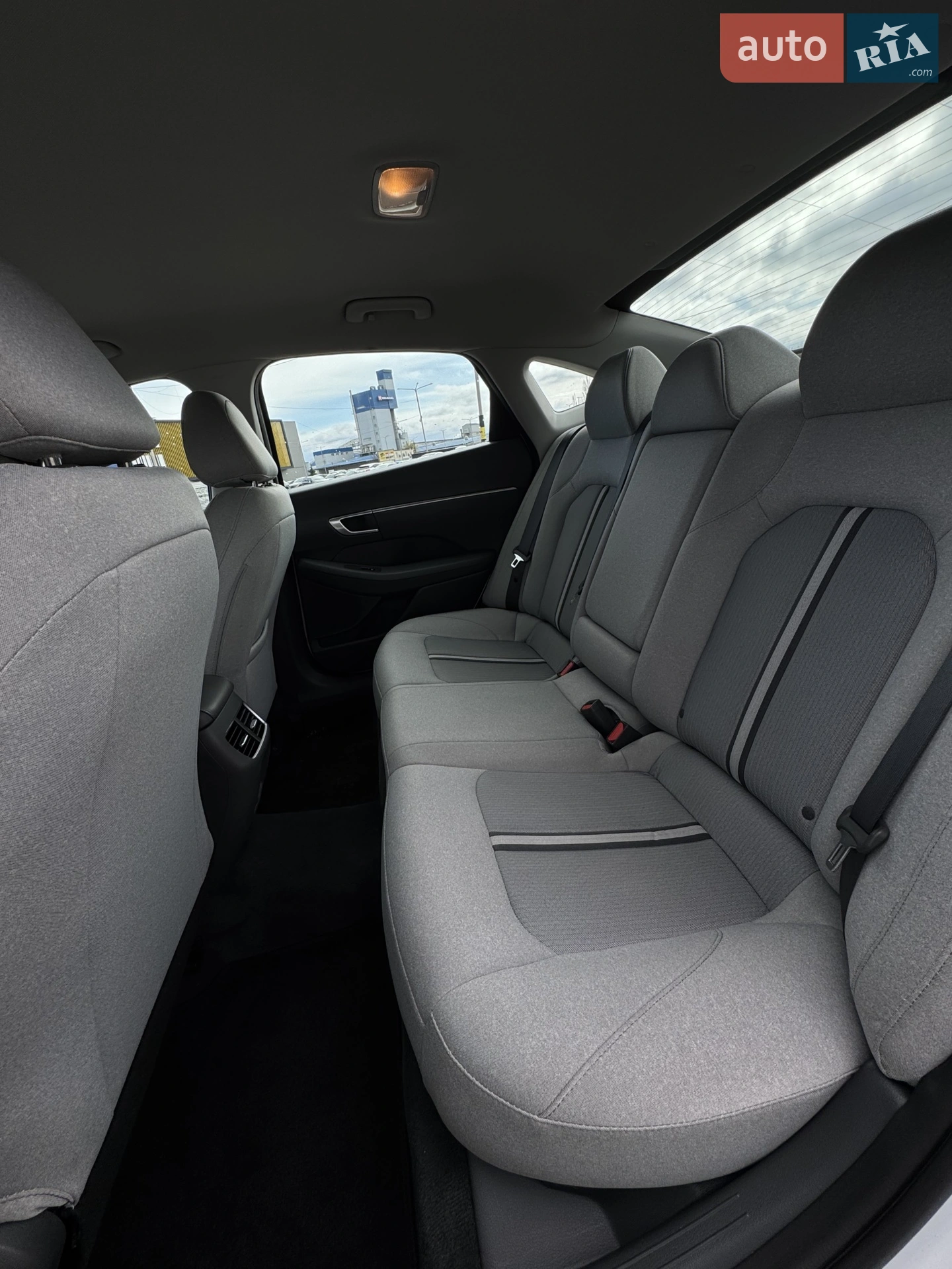 2020 Hyundai Sonata - мініатюра 26