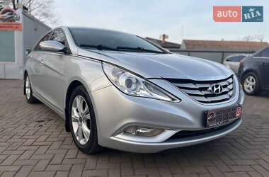 Седан Hyundai Sonata 2010 в Кривом Роге