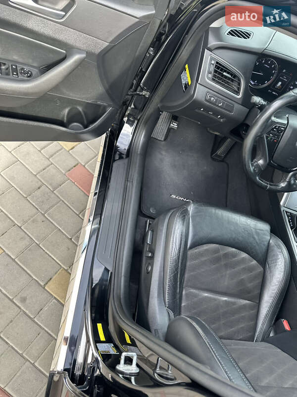 Седан Hyundai Sonata 2014 в Измаиле