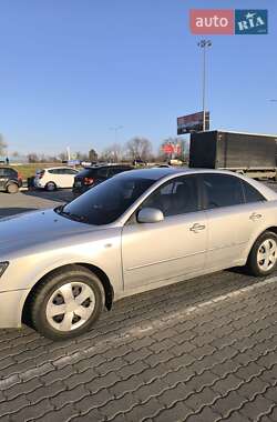 Седан Hyundai Sonata 2005 в 