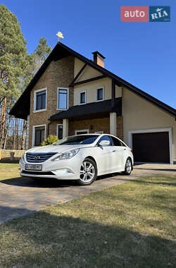 Hyundai Sonata 2012