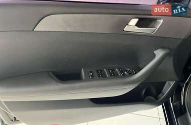 Седан Hyundai Sonata 2014 в 