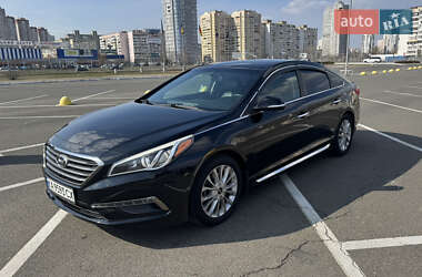 Седан Hyundai Sonata 2015 в 