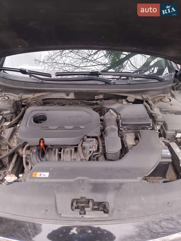 Седан Hyundai Sonata 2015 в Києві