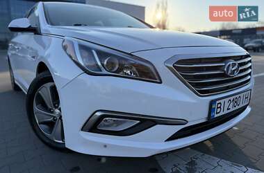 Седан Hyundai Sonata 2015 в 