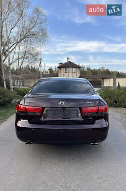 Седан Hyundai Sonata 2007 в Новомосковске