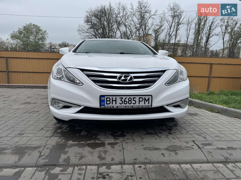 Седан Hyundai Sonata 2013 в Измаиле