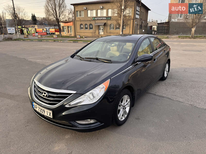 Hyundai Sonata 2012