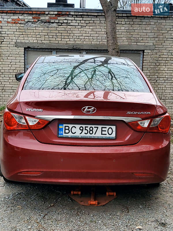 Седан Hyundai Sonata 2012 в Львове