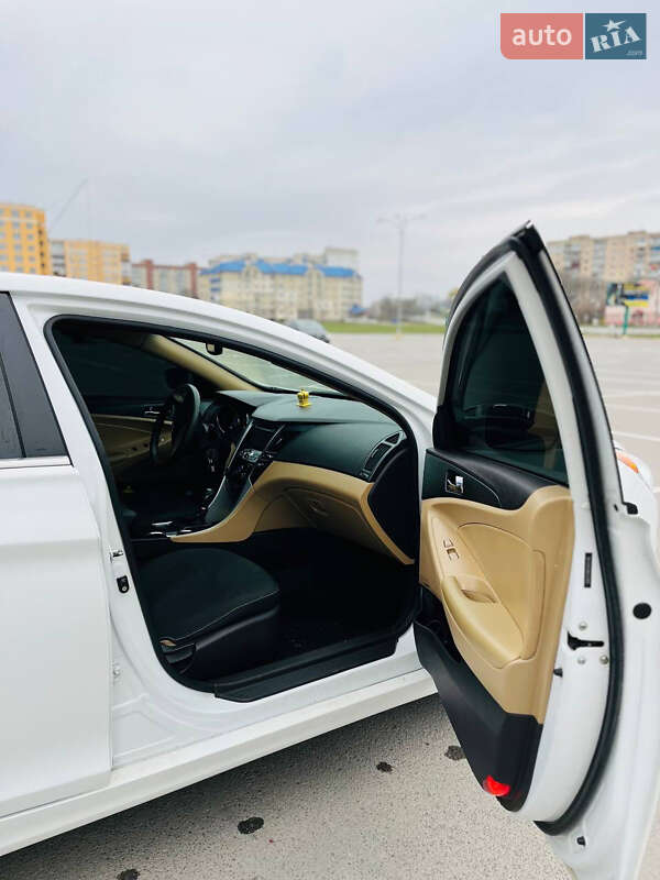 Седан Hyundai Sonata 2011 в Каменец-Подольском фото 10 Седан Hyundai Sonata 2011 в Каменец-Подольском