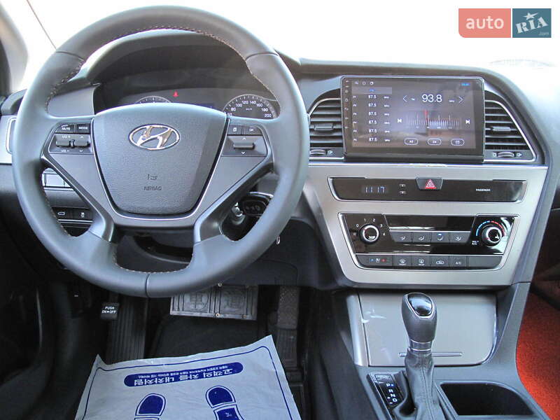 Седан Hyundai Sonata 2016 в Києві